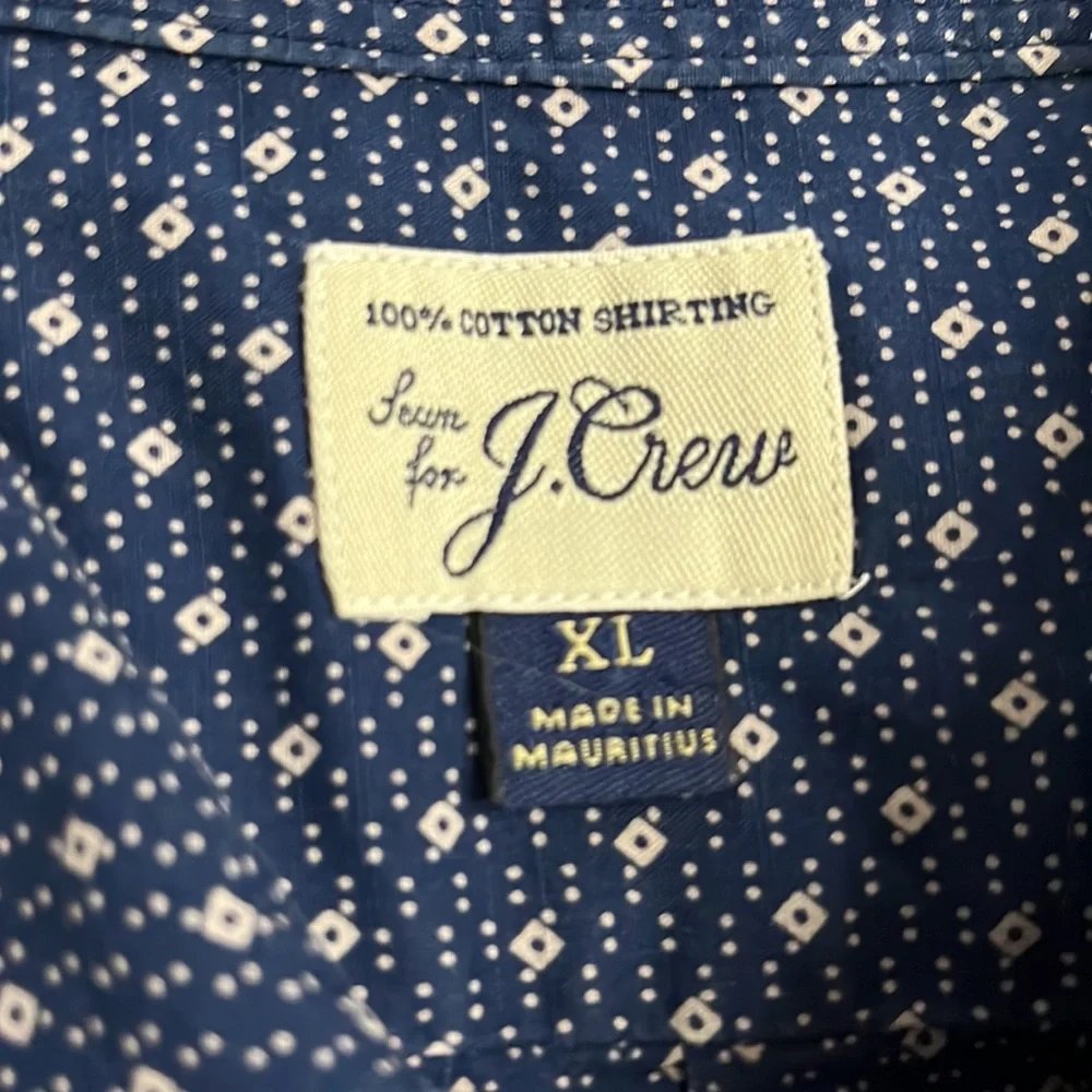 J.Crew navy blue small print shirt sleeve button down shirt Size XL